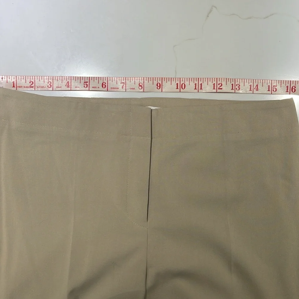 🥳🥳 📦 CHICOS Dress Slacks, light khaki color, Size 1(12) - Picture 8 of 8